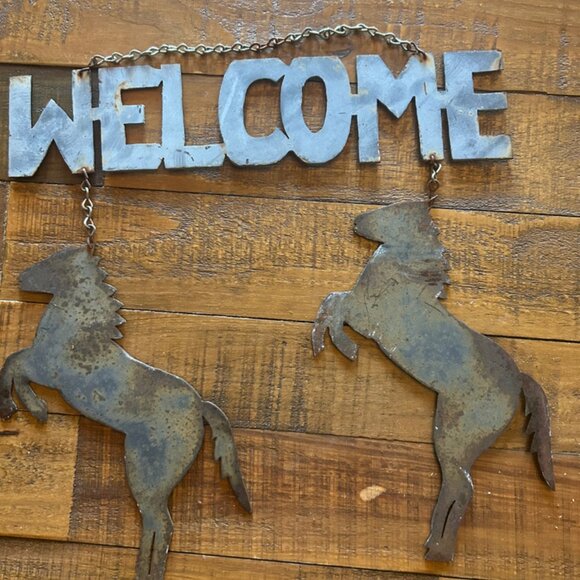 Wrought Iron Vintage Welcome Sign Wind Chime - Picture 2 of 5